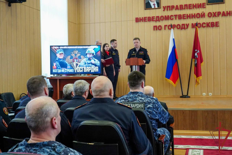 Праздничные мероприятия накануне Дня Росгвардии прошли в подразделениях столичного главка