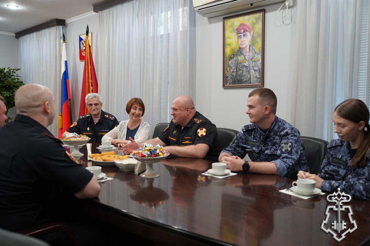В Управлении вневедомственной охраны Москвы отметили День семьи, любви и верности 