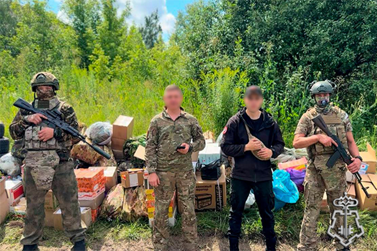 Столичные росгвардейцы оказали гуманитарную помощь участникам СВО (видео)
