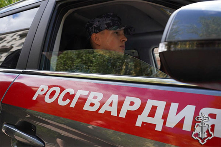 Росгвардейцы пресекли дебош в магазине на востоке столицы (ВИДЕО)