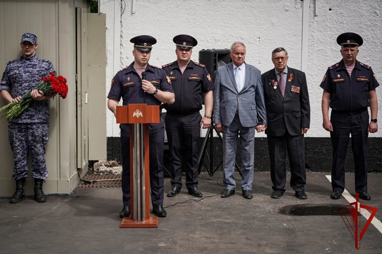 В Москве открыли мемориал в память о погибших росгвардейцах (видео)