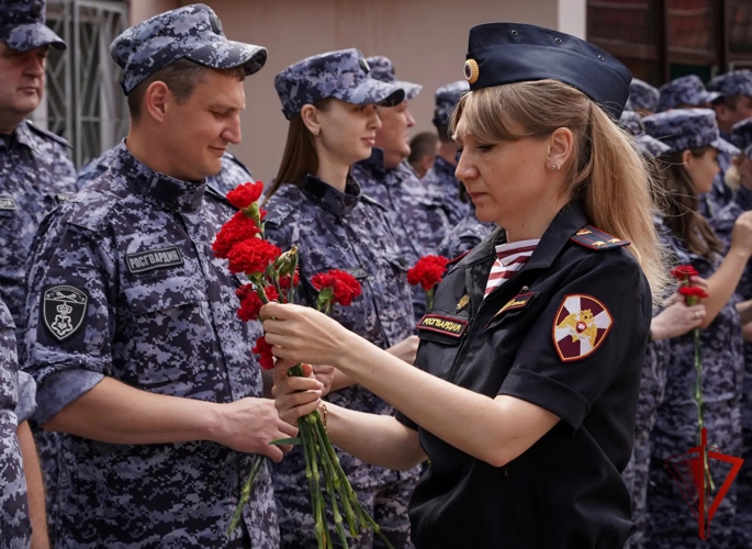В Москве открыли мемориал в память о погибших росгвардейцах (видео)