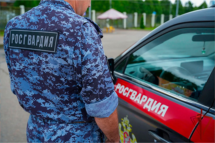 Столичные росгвардейцы задержали иностранца, находящегося в федеральном розыске (ВИДЕО)