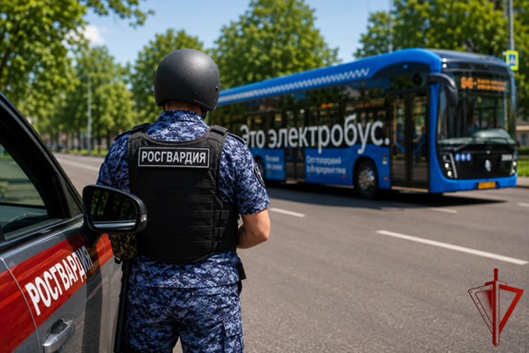 Московские росгвардейцы задержали мужчину, находившегося в федеральном розыске (ВИДЕО)