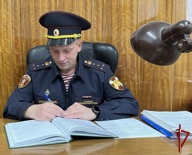 Сотрудники вневедомственной охраны столичного главка Росгвардии присоединились к акции «Связь поколений»