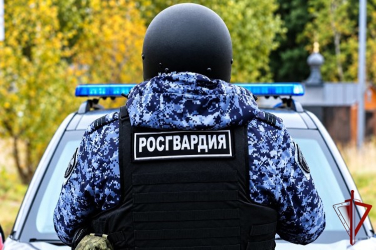 Московские росгвардейцы задержали дебошира на юго-востоке столицы (ВИДЕО)